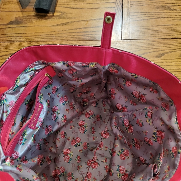 Betsy johnson tote bag - Picture 6 of 6